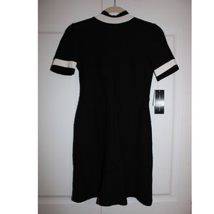 French Connection Dress. Never worn.  XS (4).